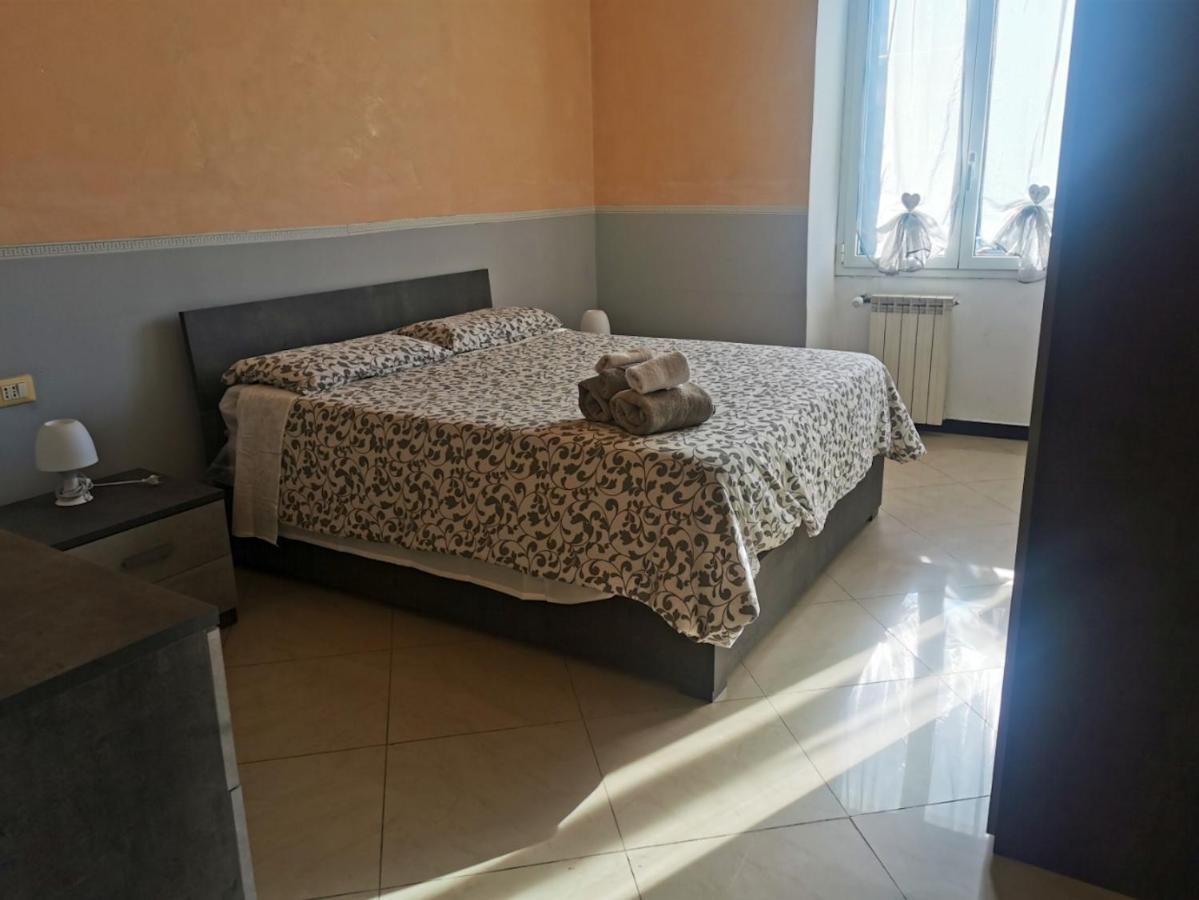 Spacious With Sea View In The Heart Of 85 M² Genova